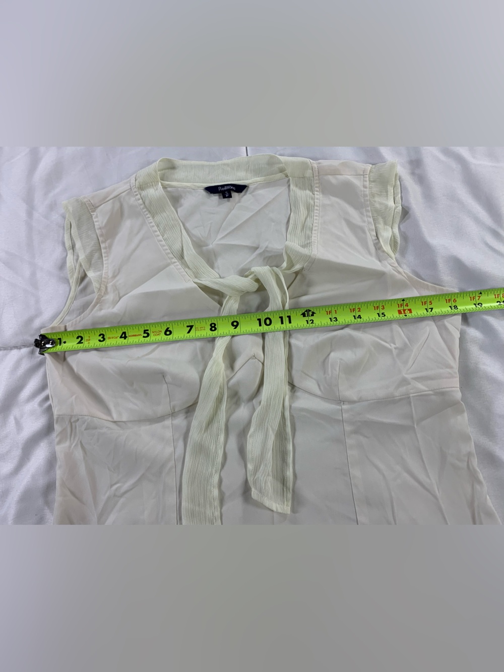 Pre loved REITMANS shirt womens size S - Picture 3 of 5